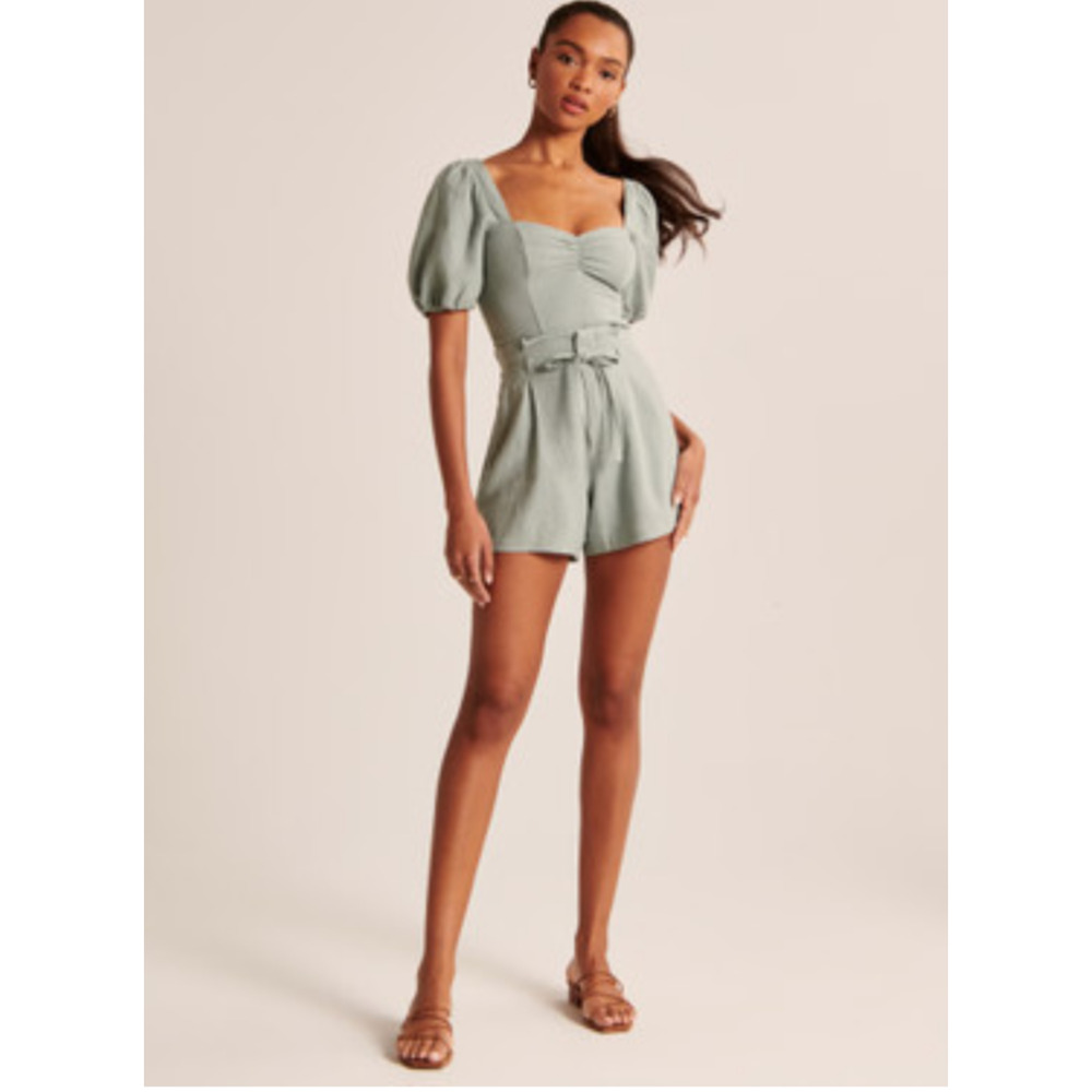 Abercrombie and Fitch Linen‎ Blend Short Sleeve Top and Shorts Set Sage Green